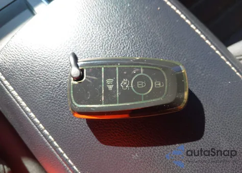 2019 Ford Fusion Se z USA, uszkodzony, nr VIN 3FA6P0HD4KR193162